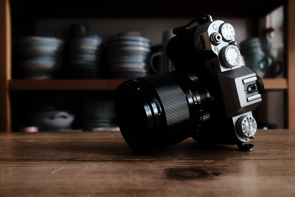 Fujifilm X100VI vs Sony a7 V